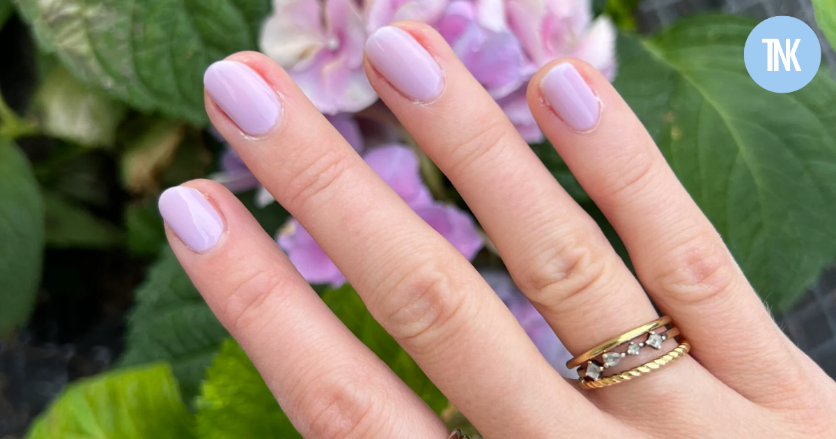 The French Fade Manicure Is An Upgrade From French Tips