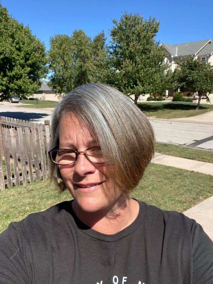 woman with overtone gray hair